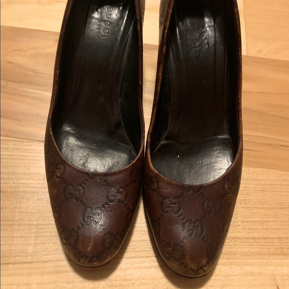 Brown Leather Gucci Heels With GG Logos